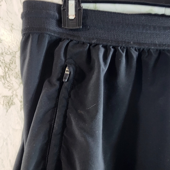 NIKE Black Polyester Shorts - Picture 3 of 11